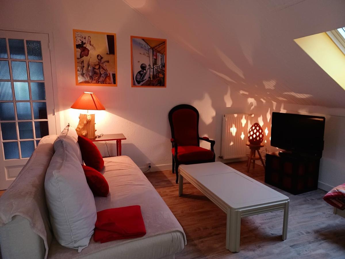 Appartement Dans Maison, Calme Assure Corancy Экстерьер фото